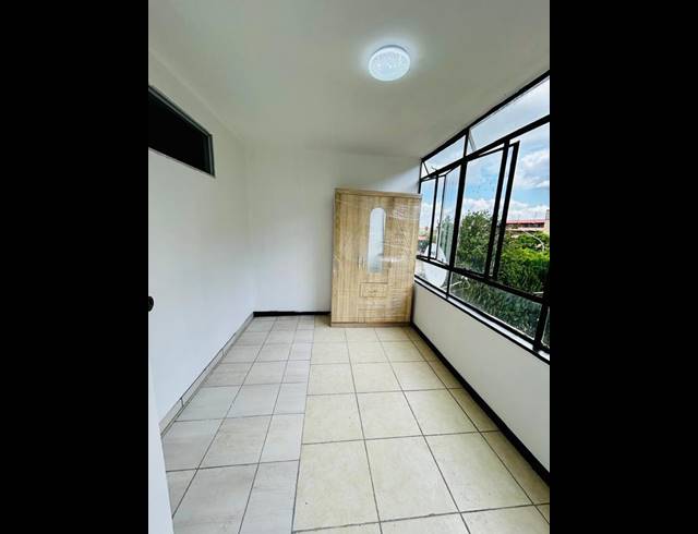 3 BEDROOM APARTMENT FOR SALE IN MUCKLENEUK